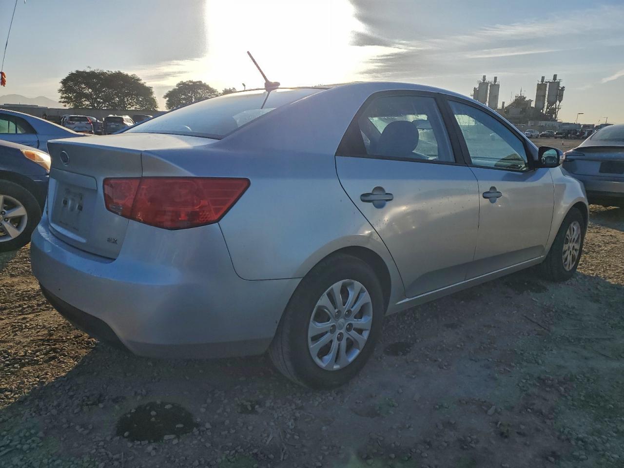 KIA FORTE EX