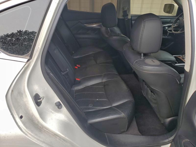 2013 INFINITI M37 #3301649633