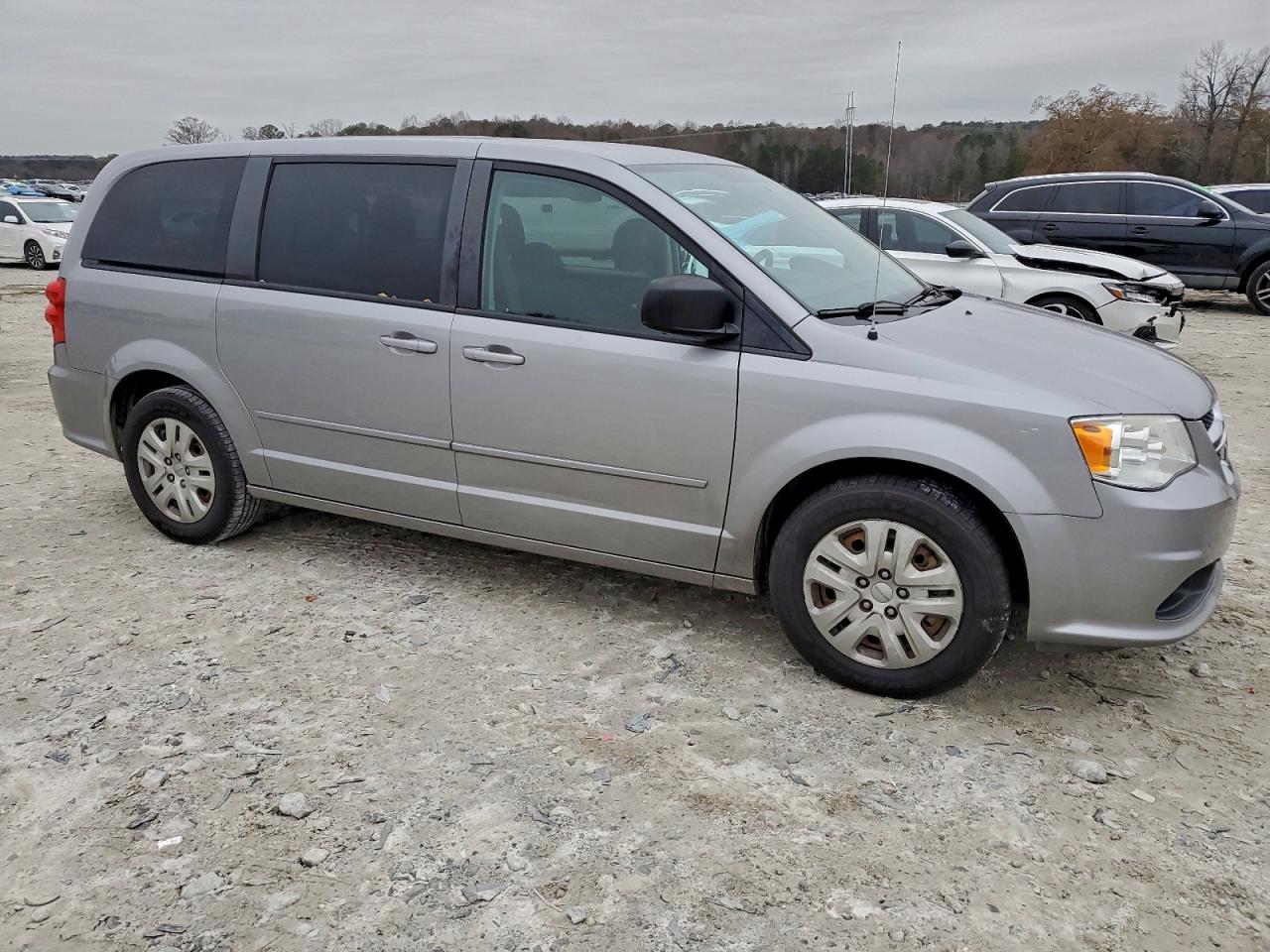 DODGE GRAND CARAVAN SE