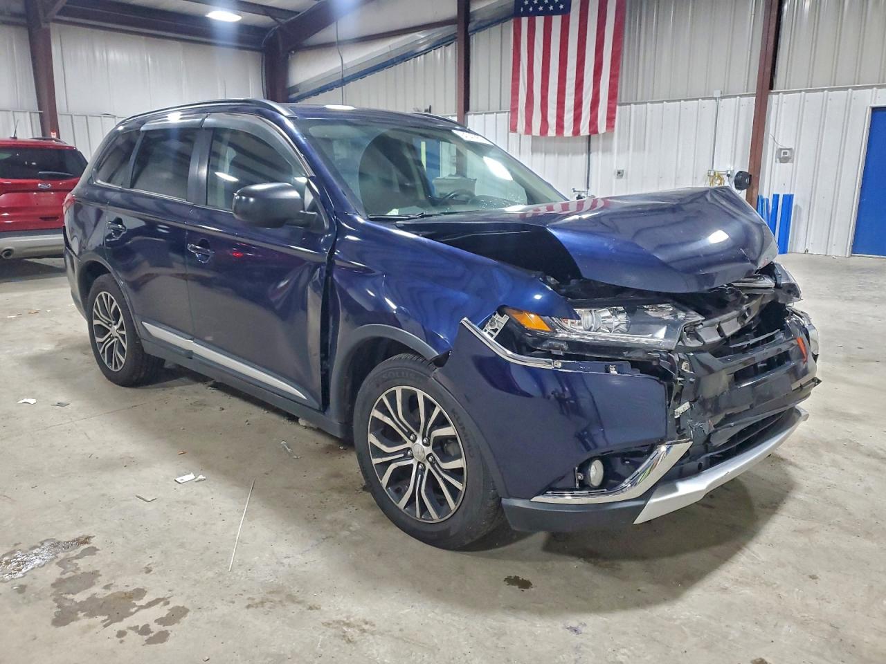 MITSUBISHI OUTLANDER ES