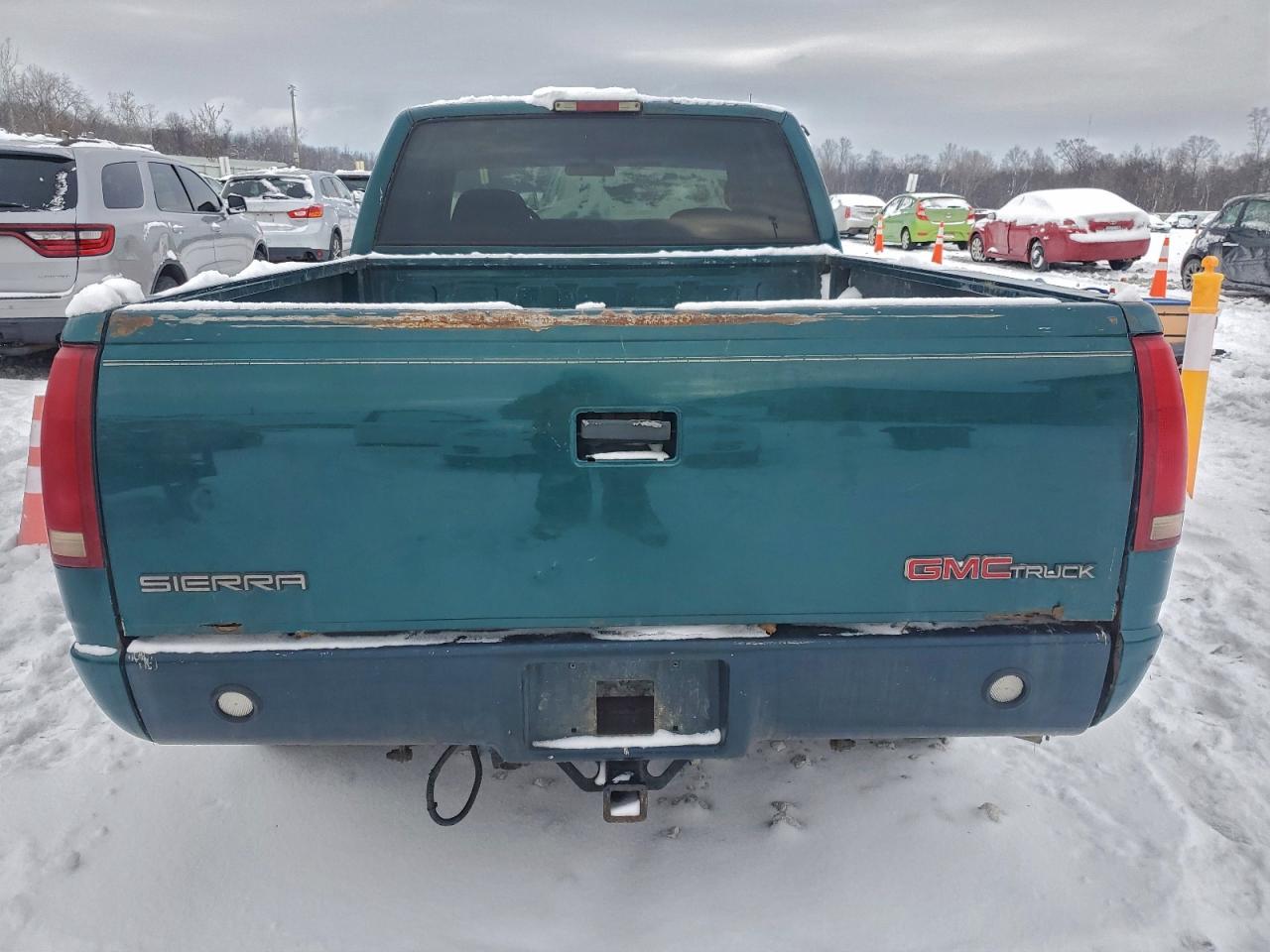 Lot #3316022843 1997 GMC SIERRA C15