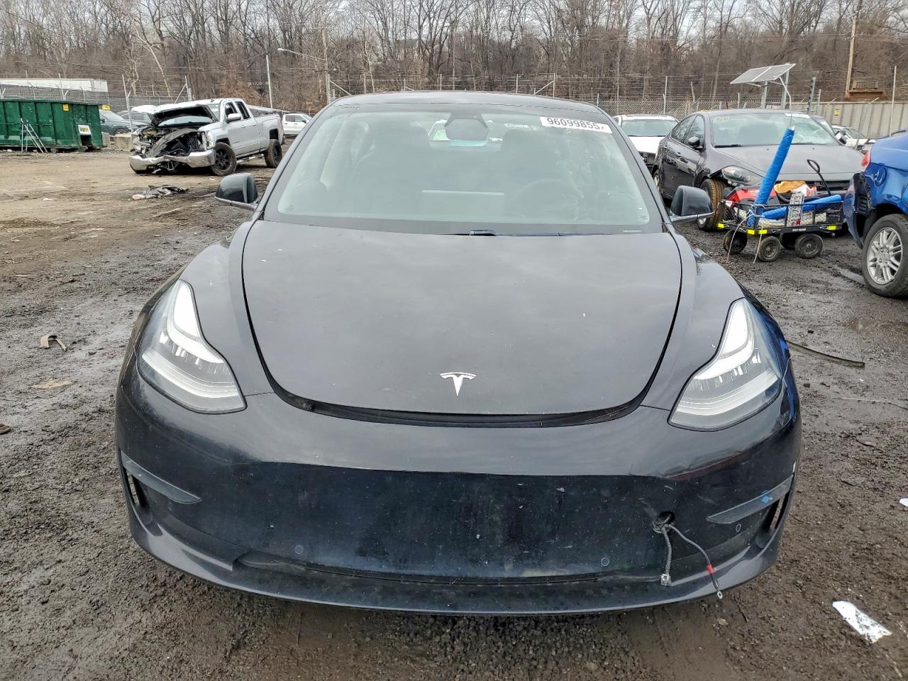 Lot #3315846152 2019 TESLA MODEL 3