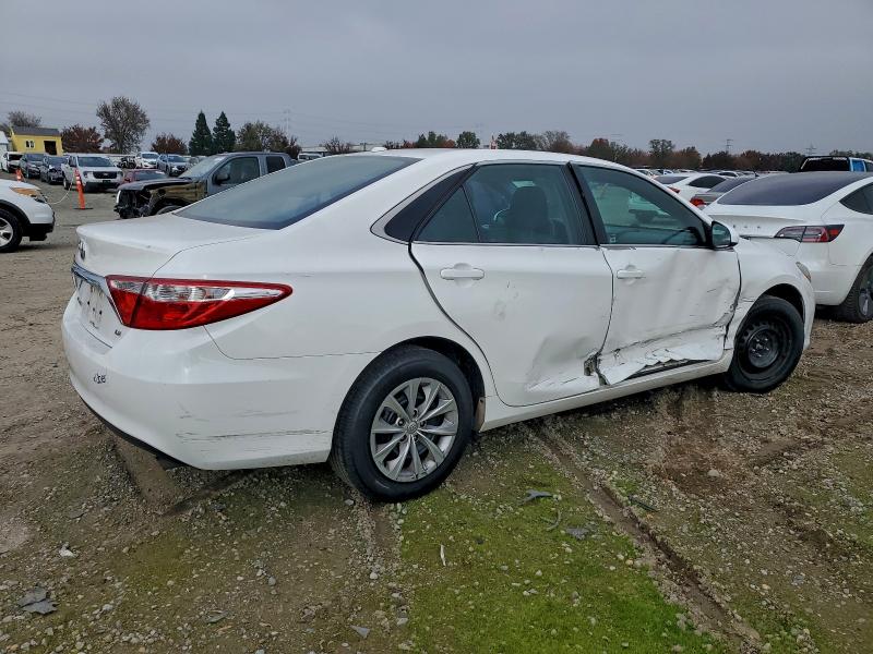 2015 TOYOTA CAMRY LE #3318014518
