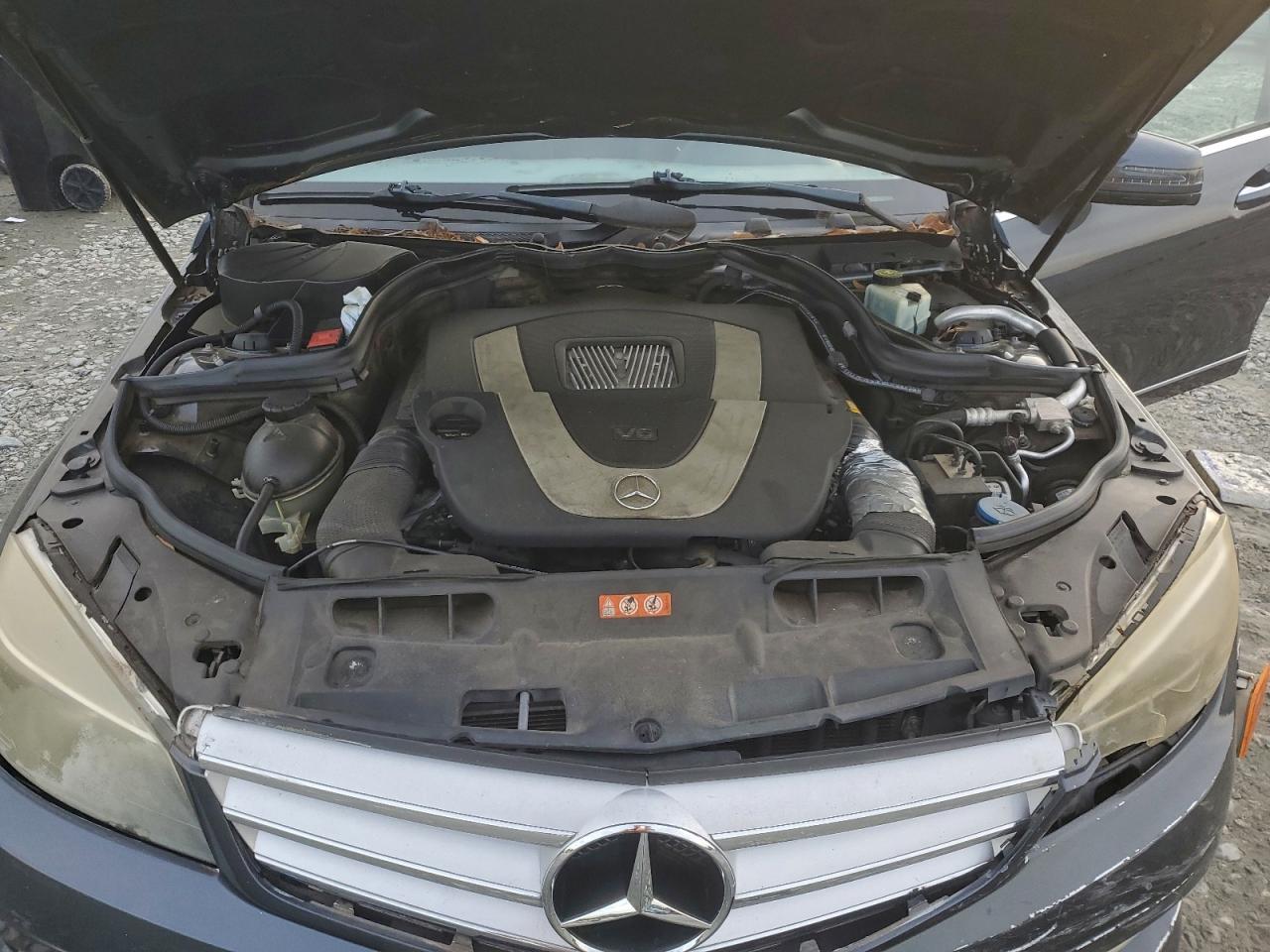 MERCEDES-BENZ C-CLASS 300