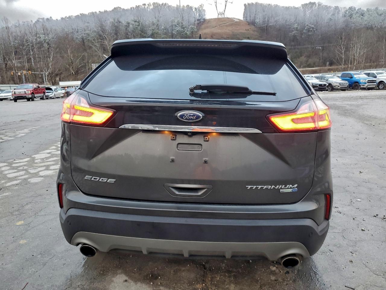 FORD EDGE TITANIUM