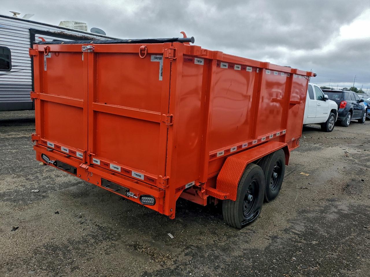 Lot #3310414009 2024 SOUTHERN UTILIT UNKNOWN