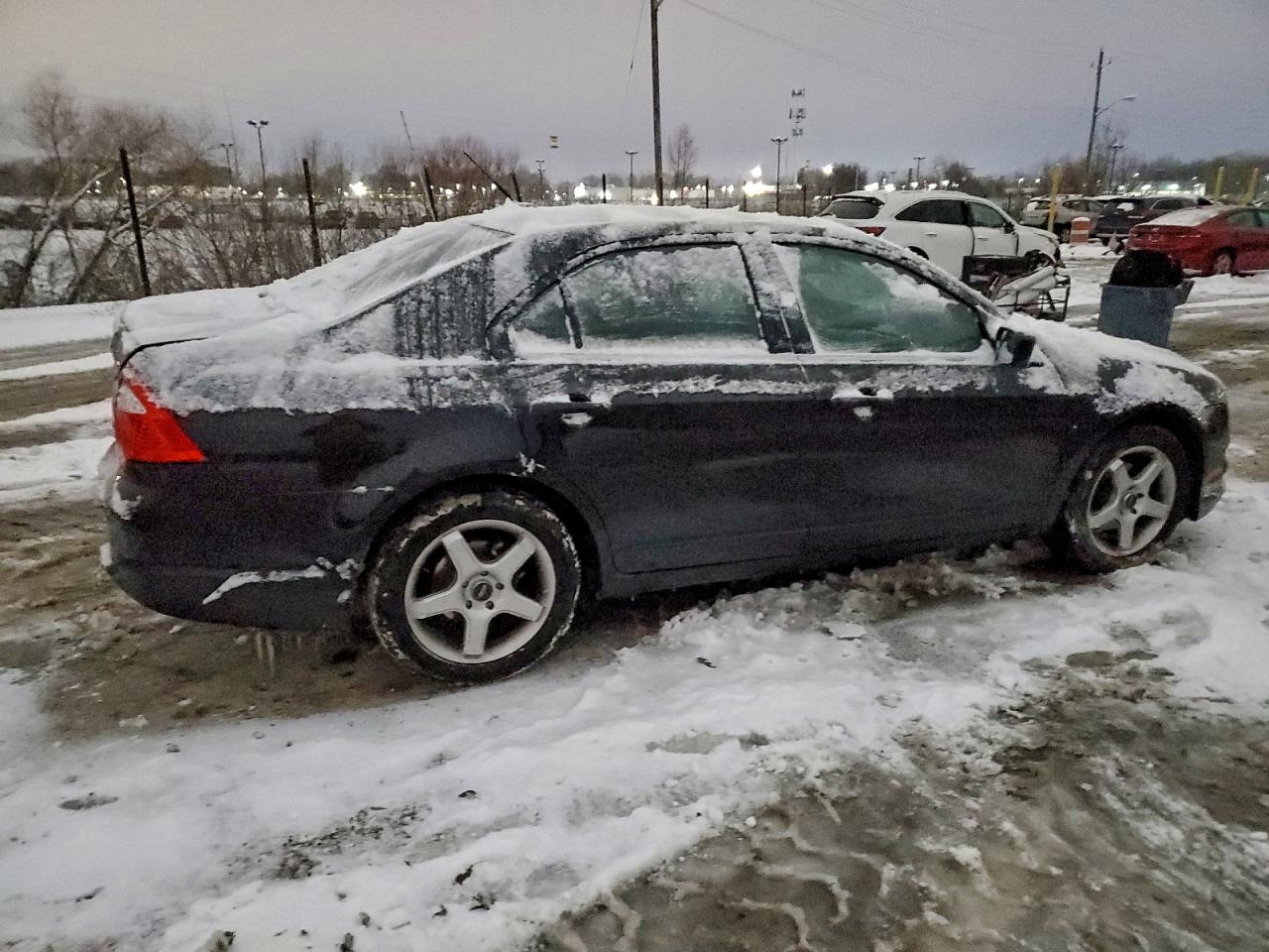 FORD FUSION SE