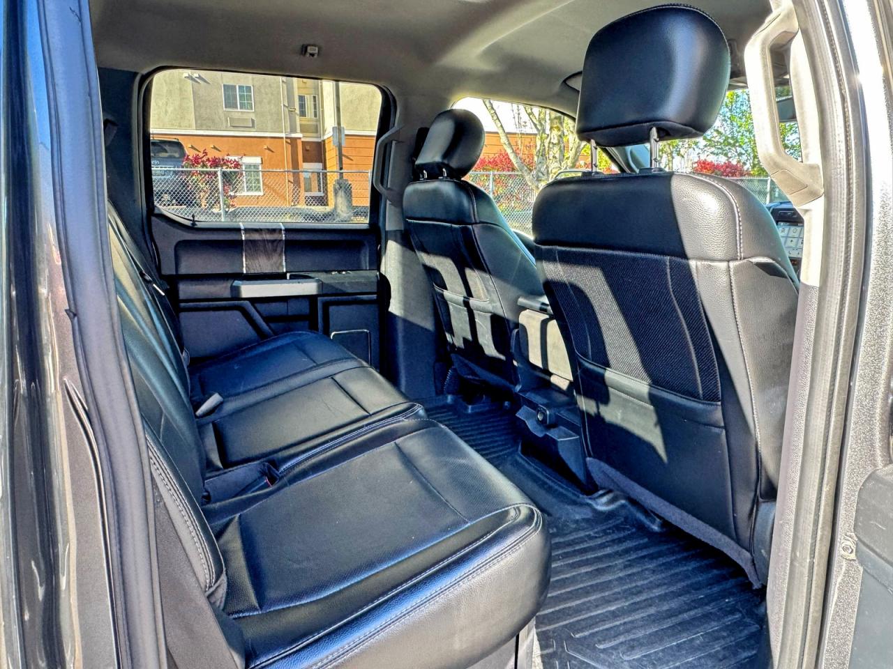 FORD F-350 SUPER DUTY