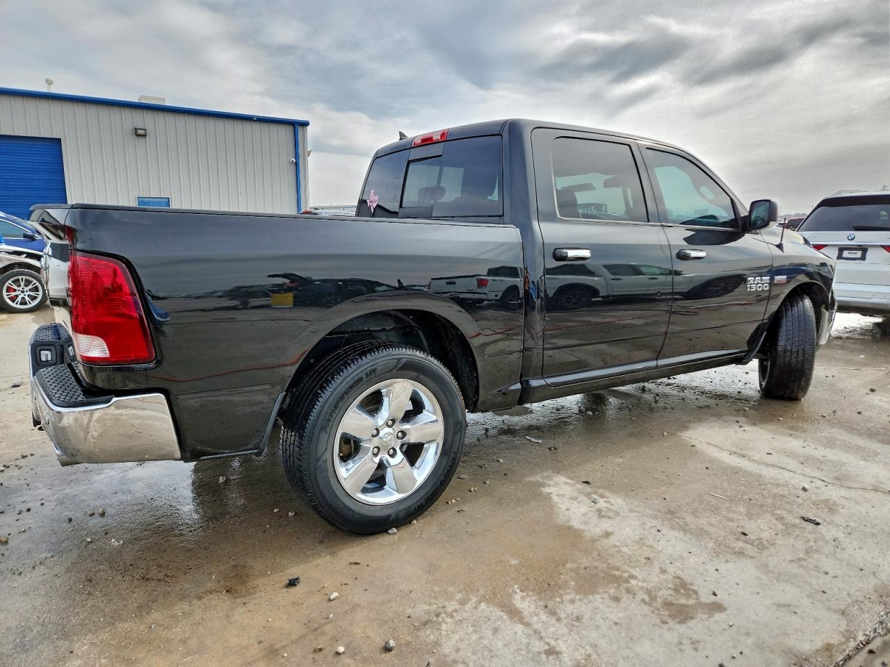 RAM 1500 SLT