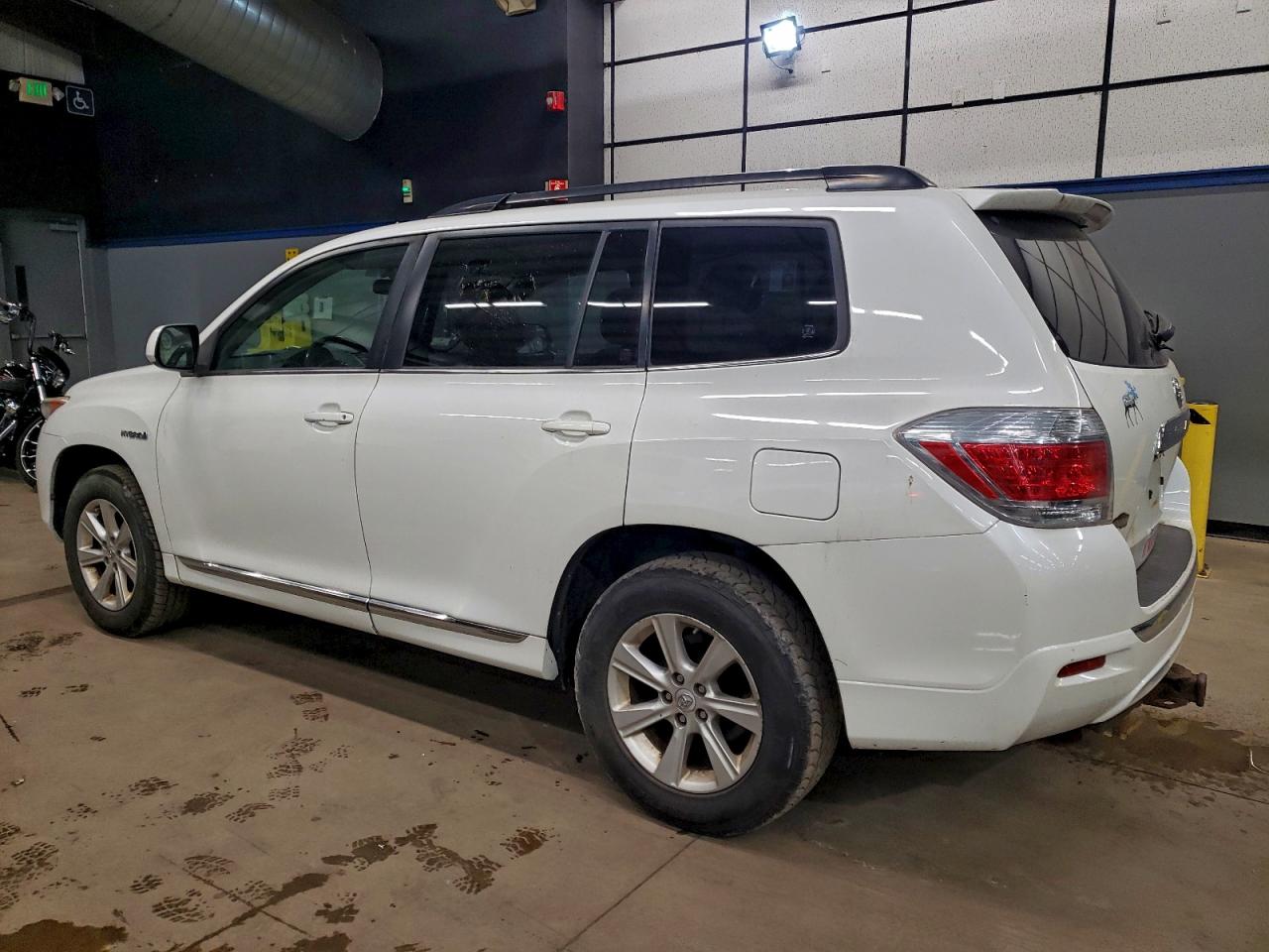 Lot #3319161538 2011 TOYOTA HIGHLANDER