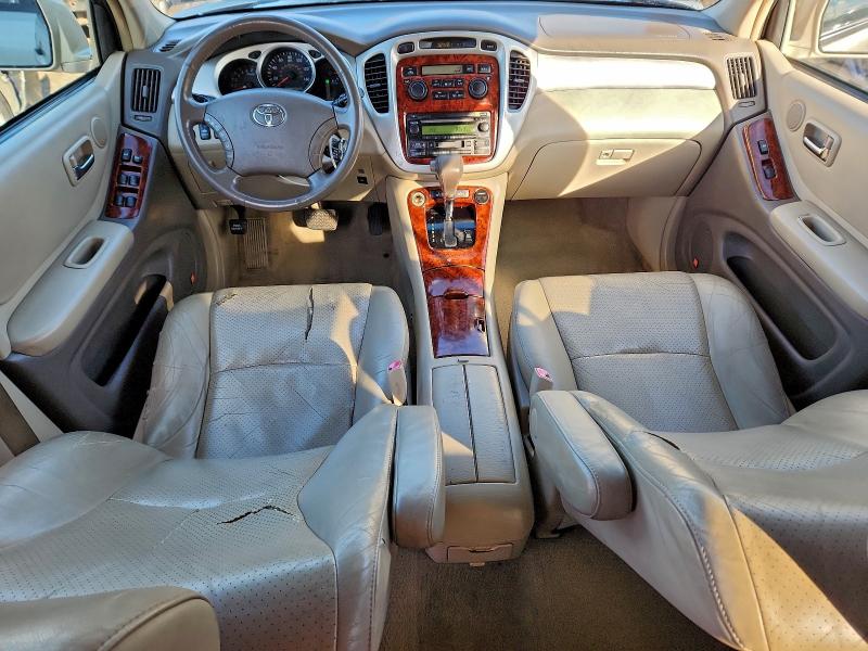 2004 TOYOTA HIGHLANDER #3312393119