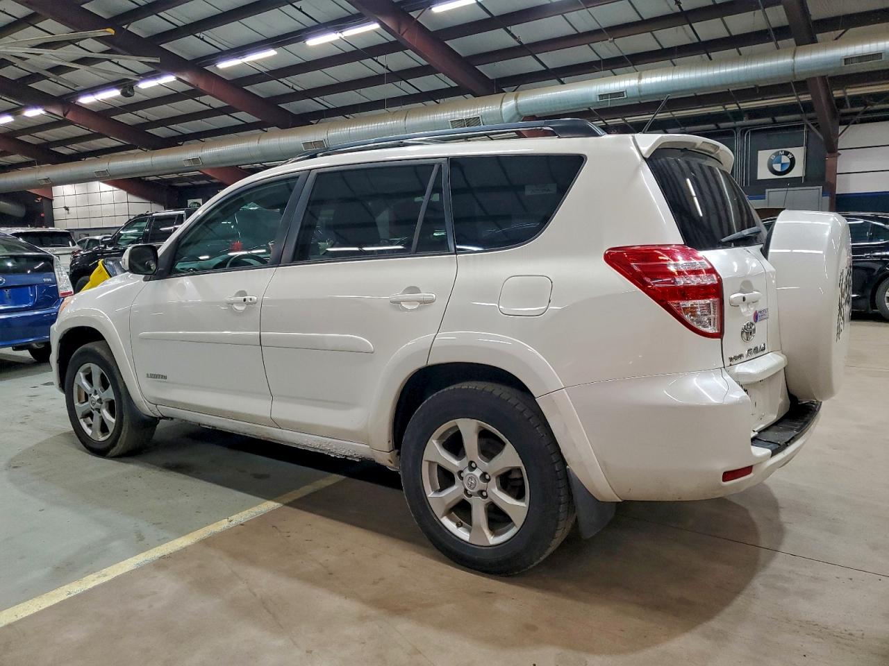 TOYOTA RAV4 LIMITED
