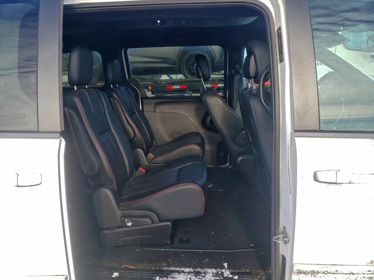 DODGE GRAND CARAVAN R/T