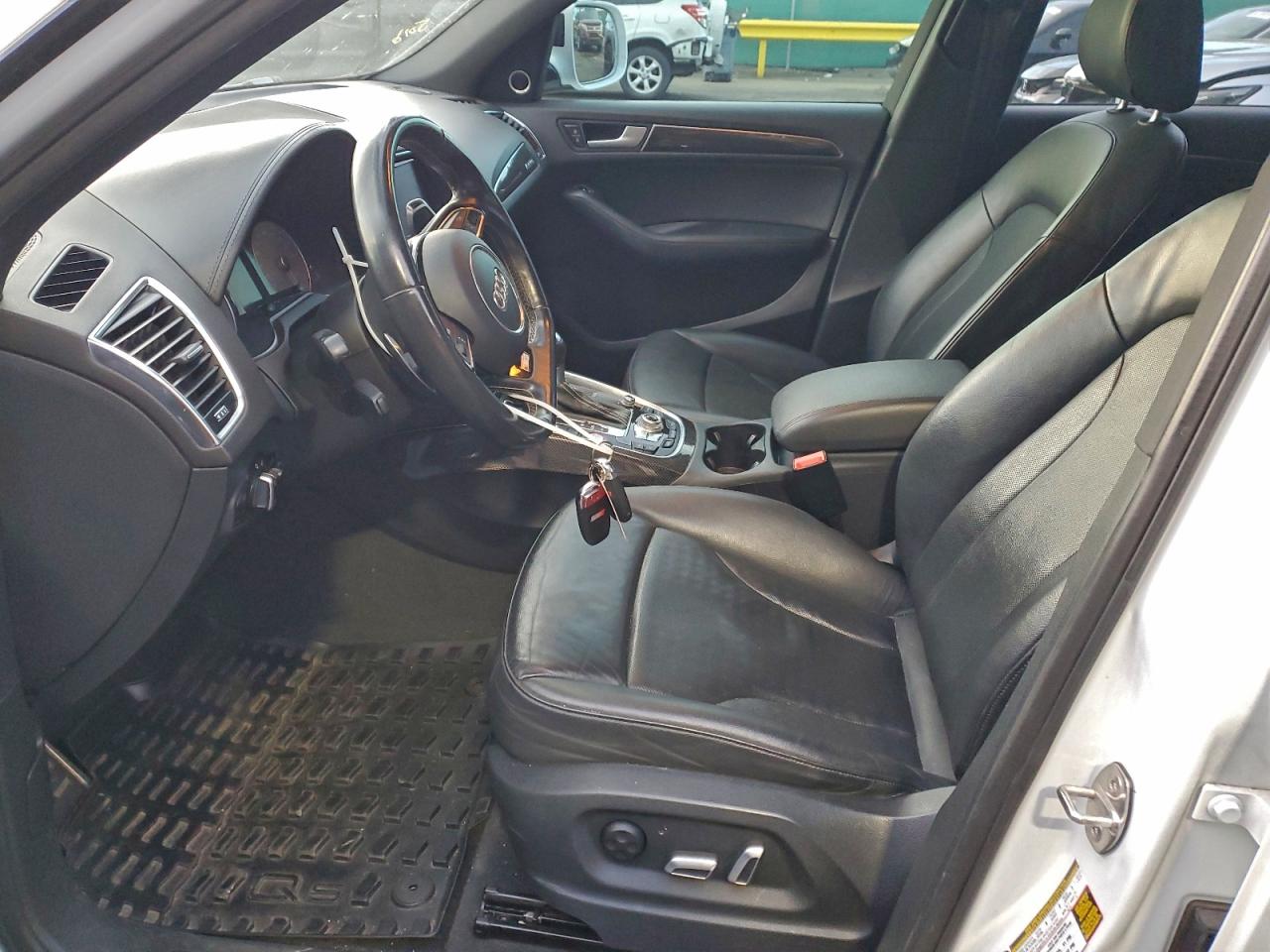 AUDI SQ5 PREMIUM PLUS