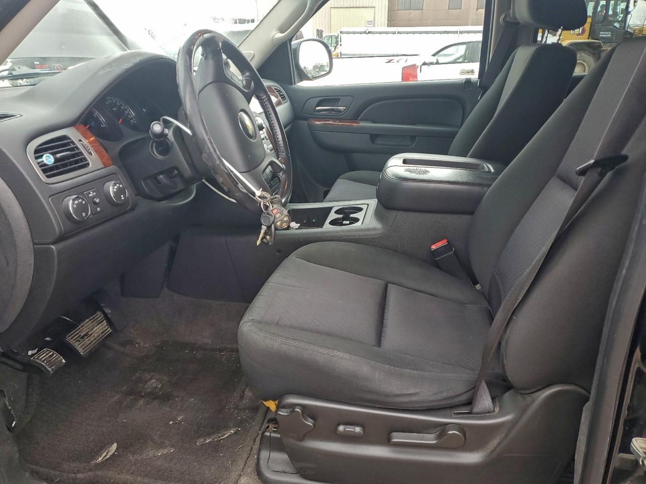 CHEVROLET TAHOE K1500 LS