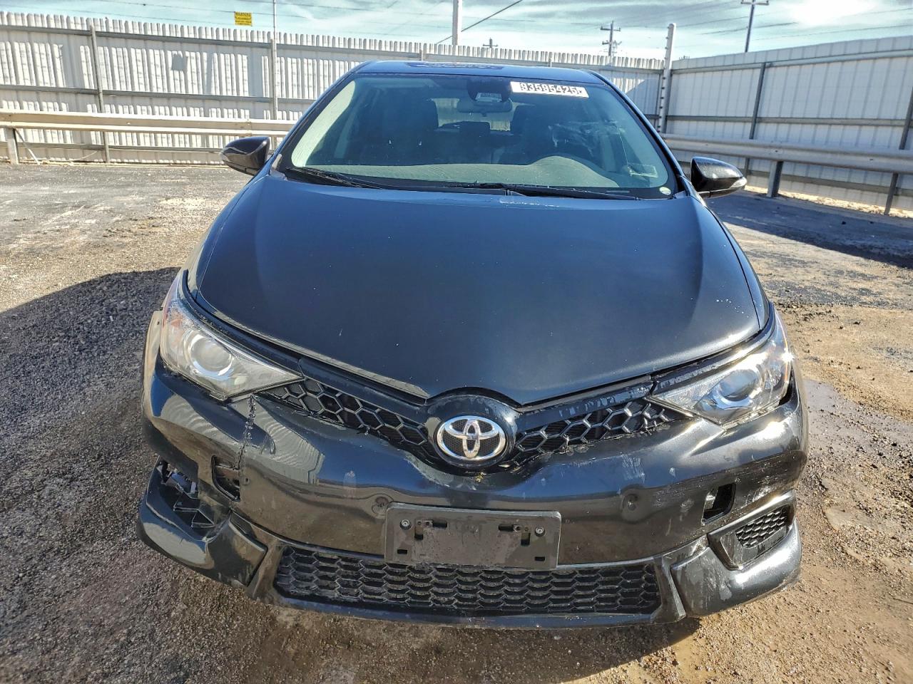 Lot #3316755433 2017 TOYOTA COROLLA IM