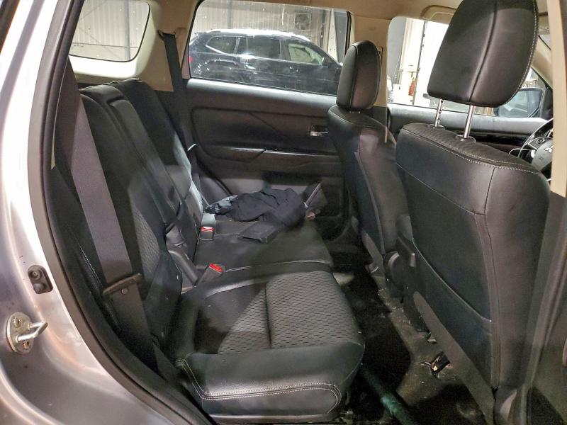 2015 MITSUBISHI OUTLANDER #3304566480