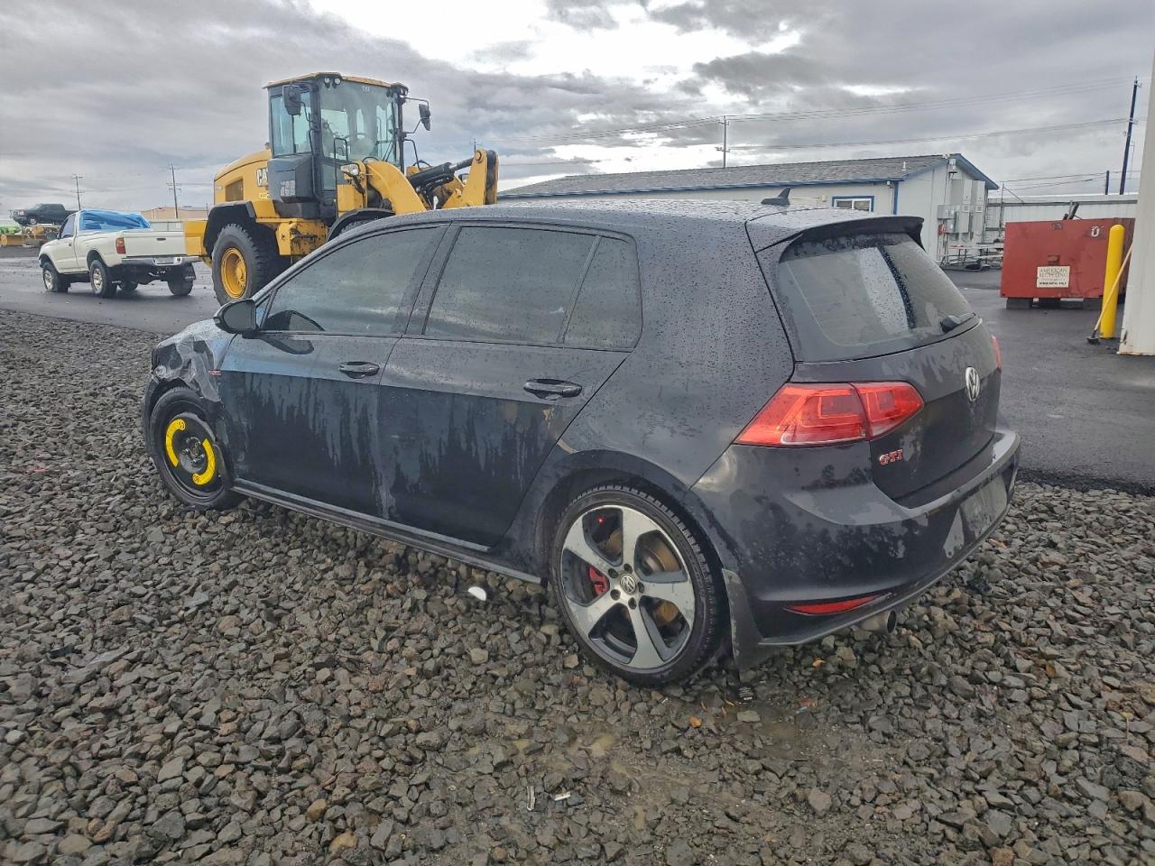 Lot #3318108384 2017 VOLKSWAGEN GTI S/SE