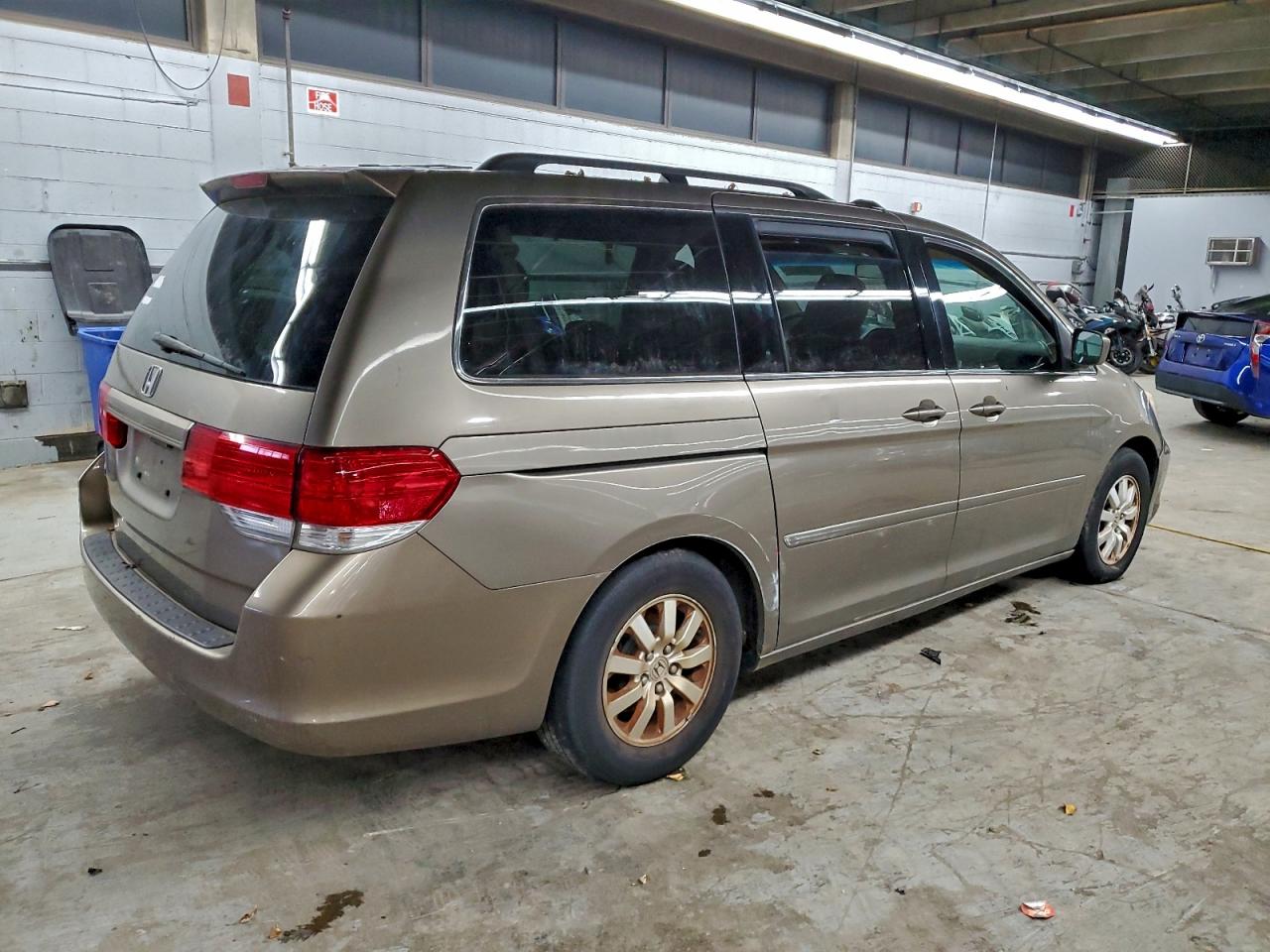 Lot #3304606457 2009 HONDA ODYSSEY EX