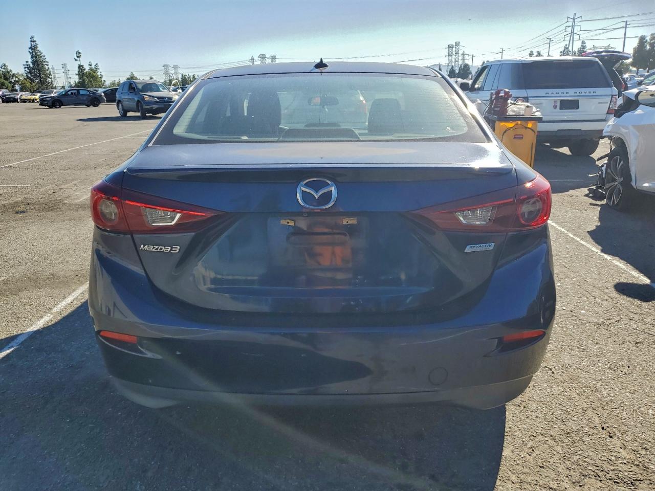 MAZDA 3 GRAND TOURING