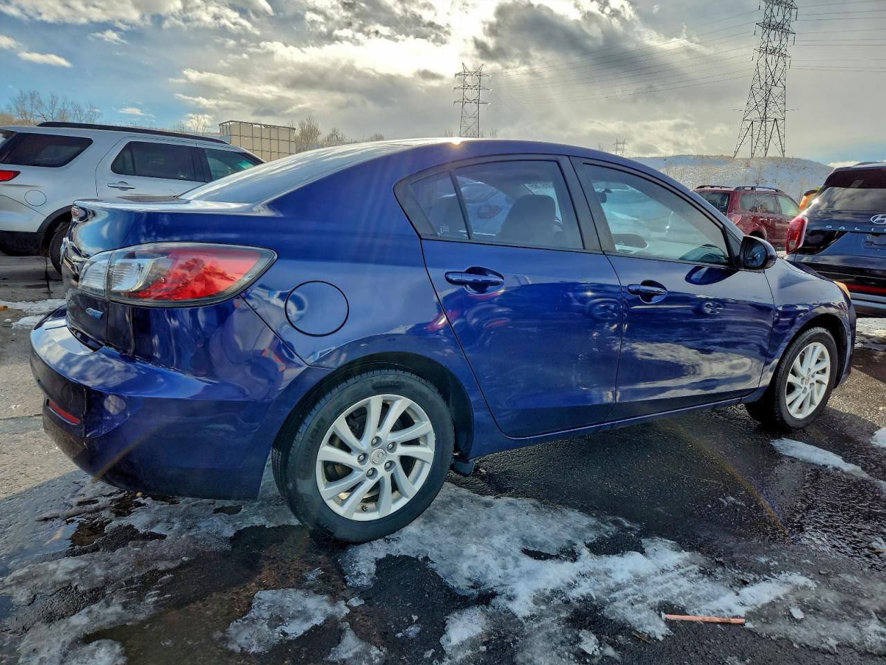 MAZDA 3 I