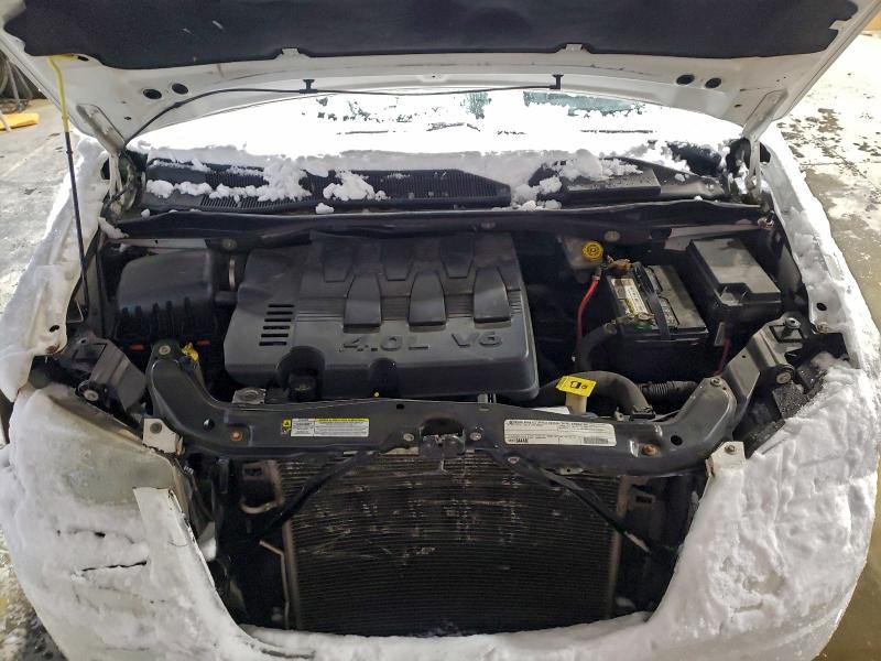 2010 CHRYSLER TOWN & COU #3305510103