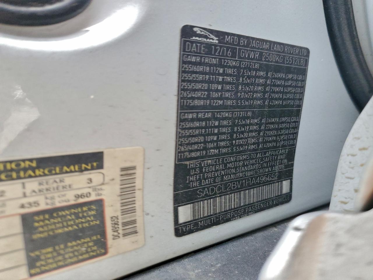 JAGUAR F-PACE R - SPORT