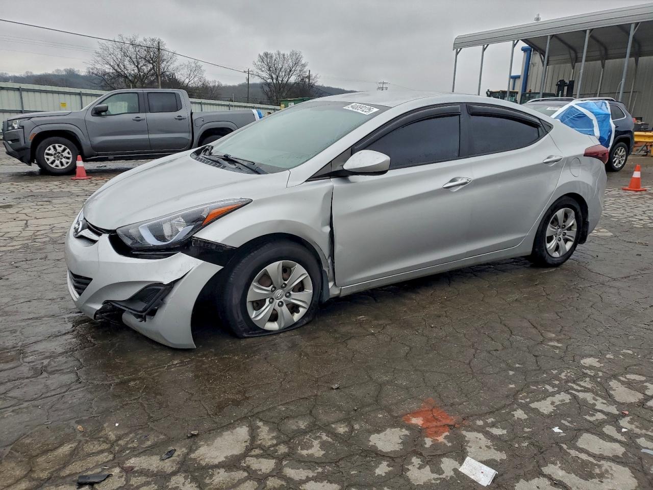Lot #3302825913 2016 HYUNDAI ELANTRA SE