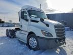 Lot #3308226156 2018 FREIGHTLINER CASCADIA 1