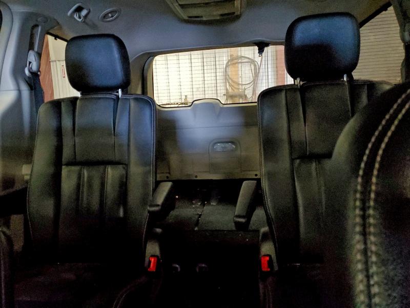 2016 CHRYSLER TOWN & COU #3312328775