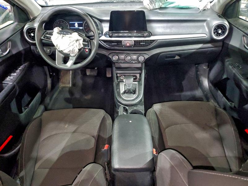 2022 KIA FORTE FE #3310385007