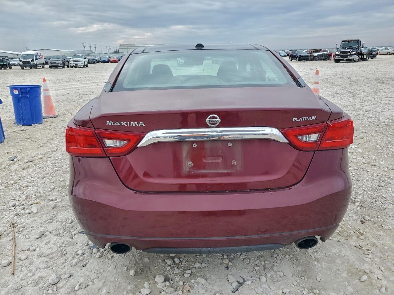 Lot #3309808440 2017 NISSAN MAXIMA 3.5