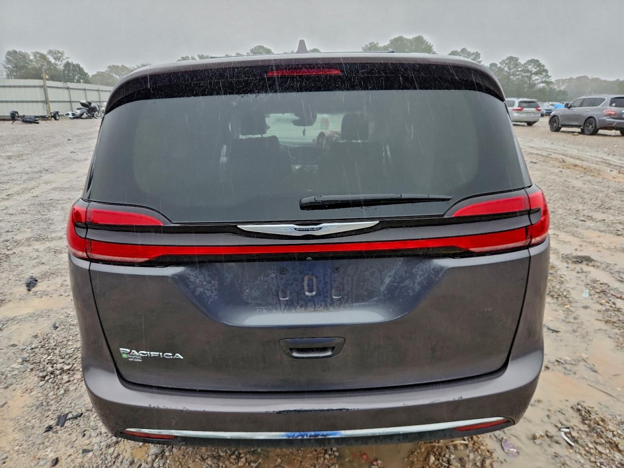 CHRYSLER PACIFICA TOURING L