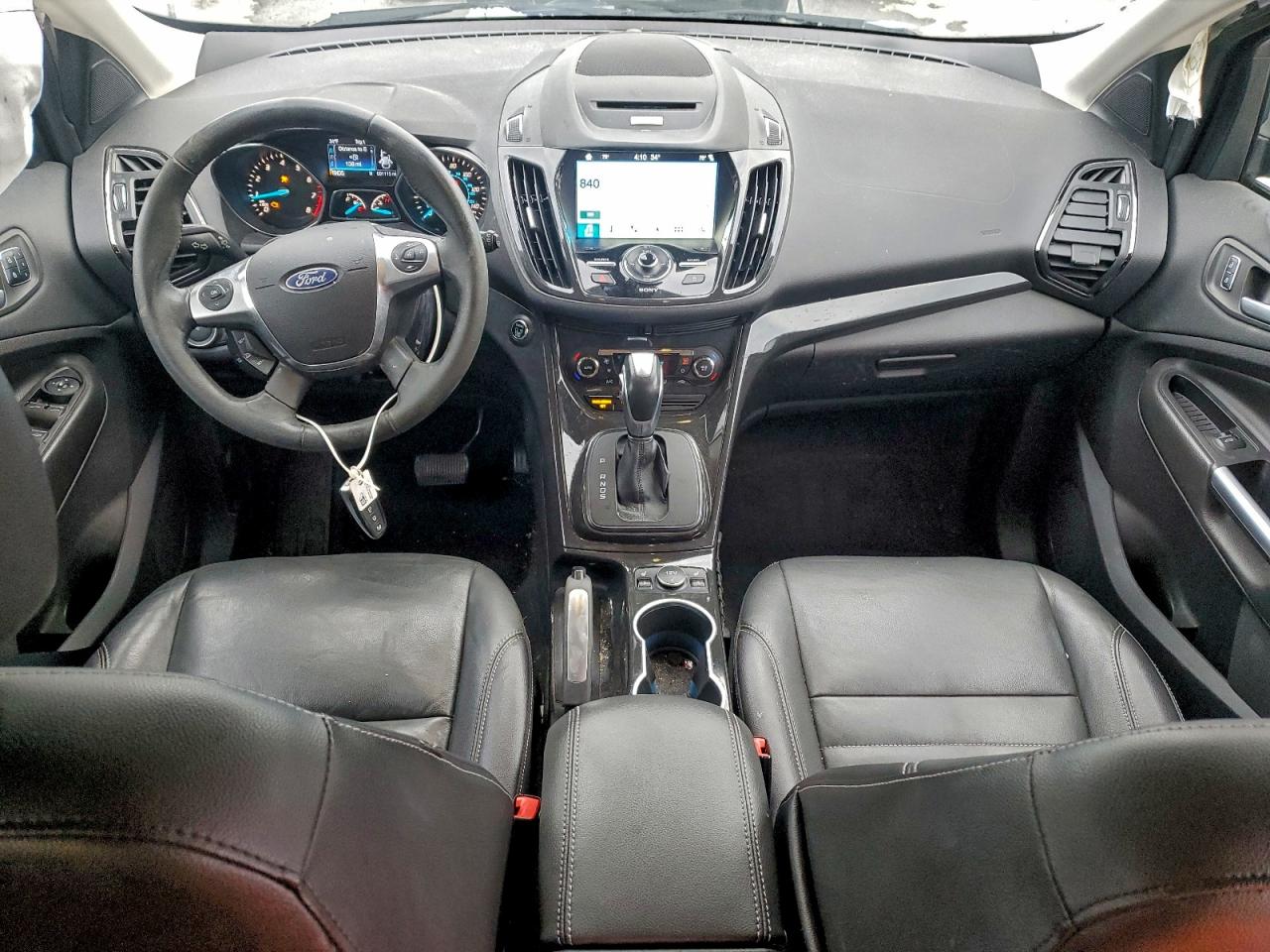 FORD ESCAPE TITANIUM