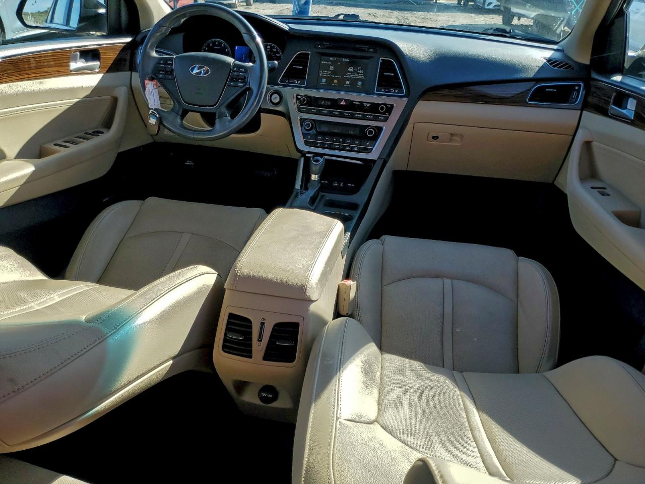 HYUNDAI SONATA SPORT