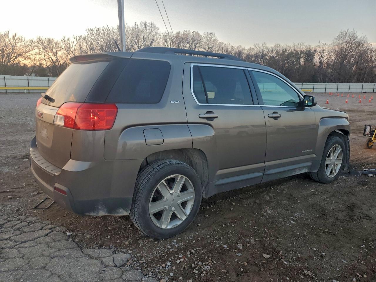GMC TERRAIN SLT