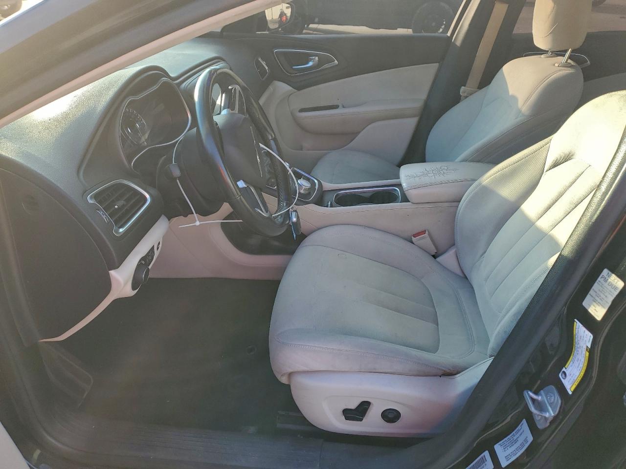 CHRYSLER 200 LIMITED