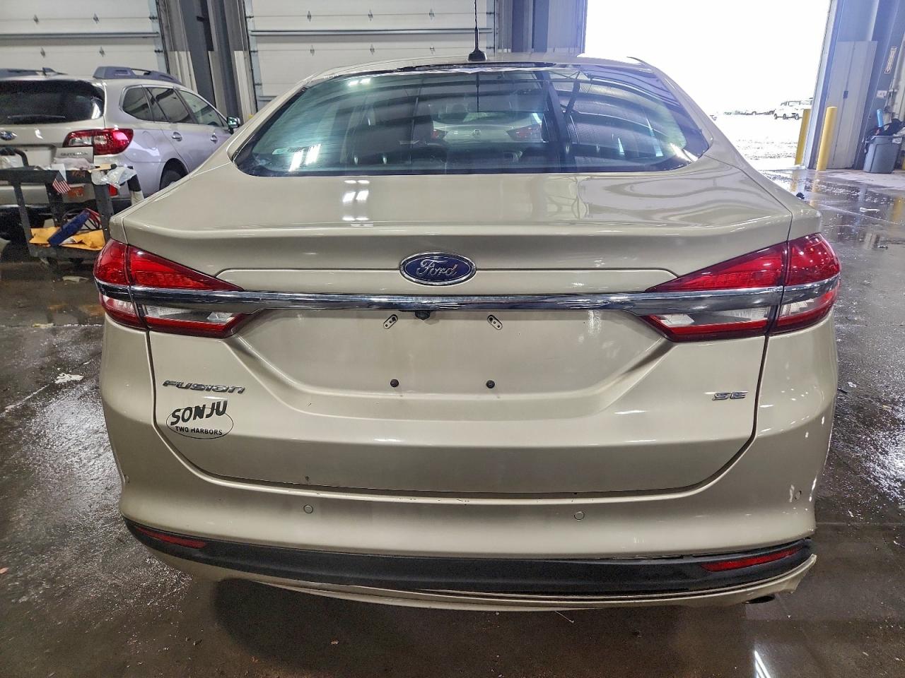 FORD FUSION SE