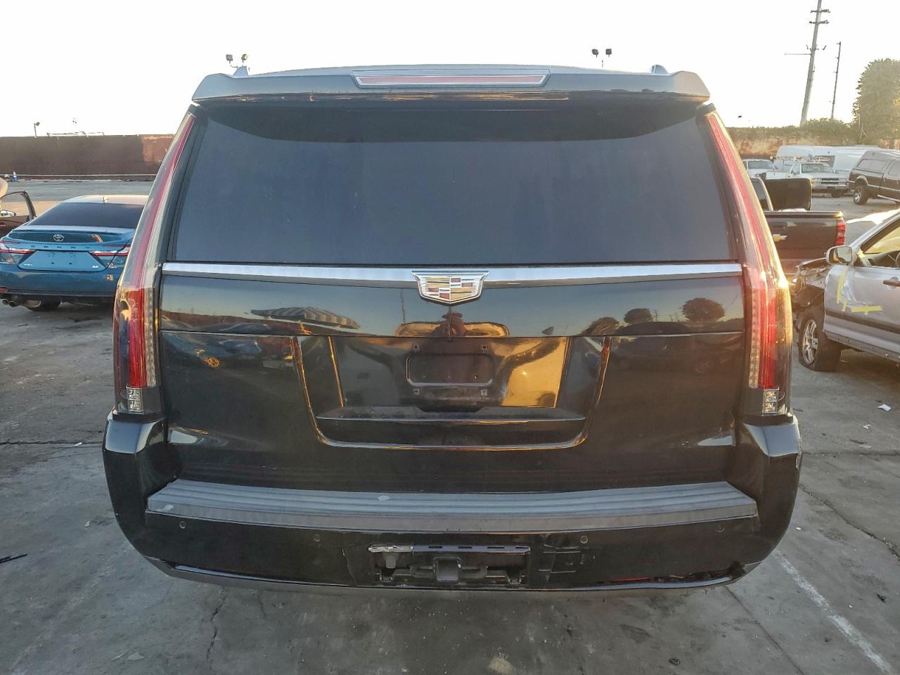 Lot #3309773839 2015 CADILLAC ESCALADE L