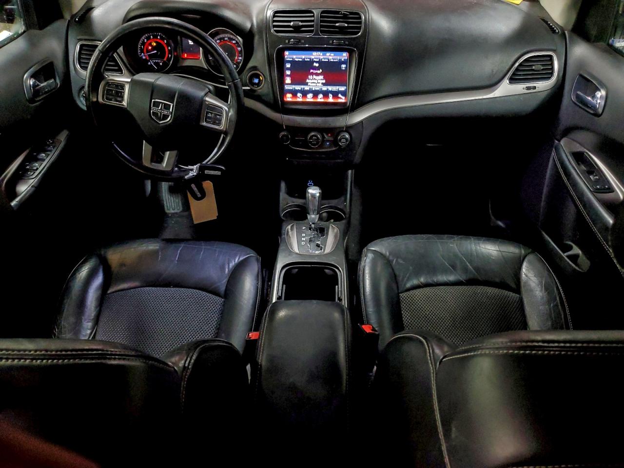 DODGE JOURNEY CROSSROAD