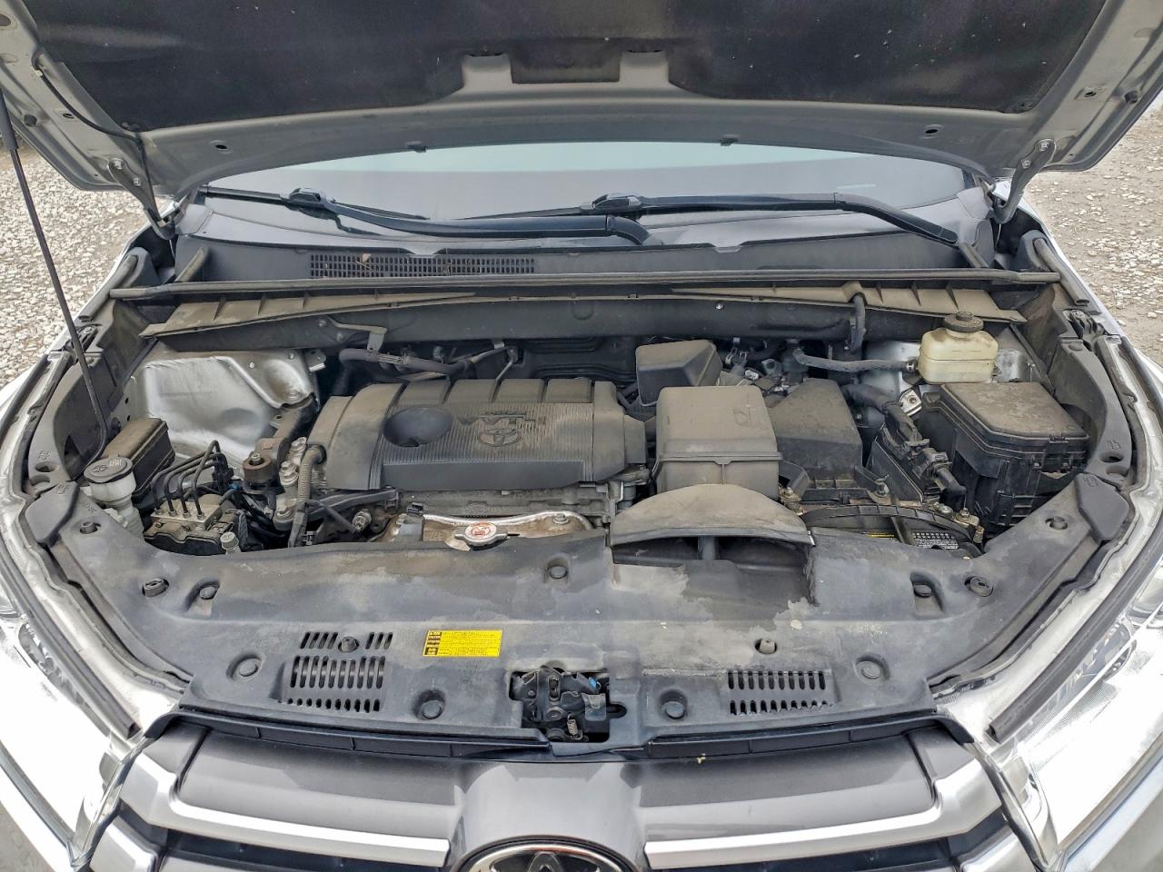 TOYOTA HIGHLANDER LE