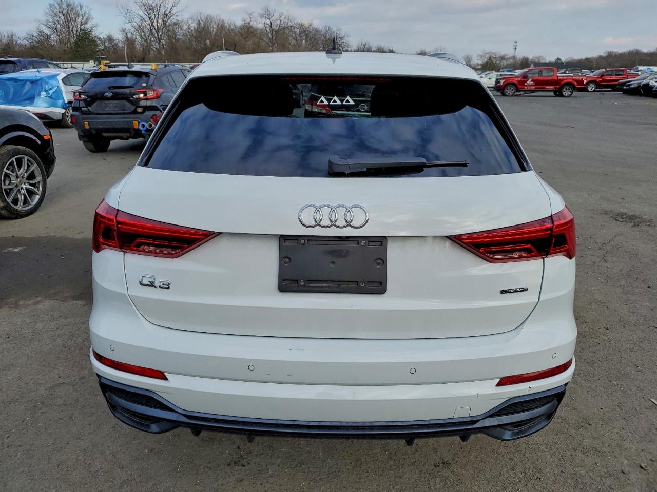 AUDI Q3 PREMIUM S LINE