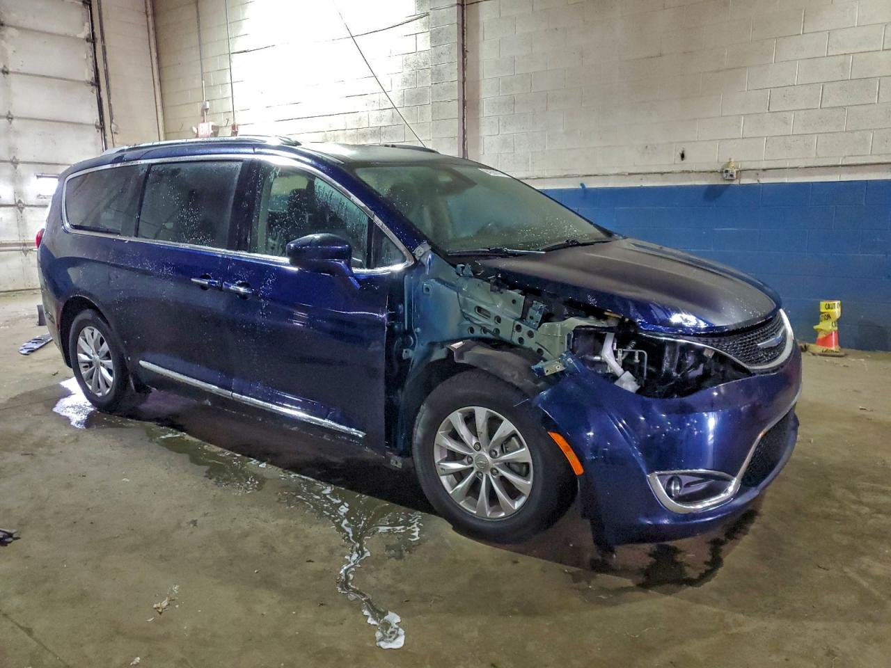 CHRYSLER PACIFICA TOURING L PLUS