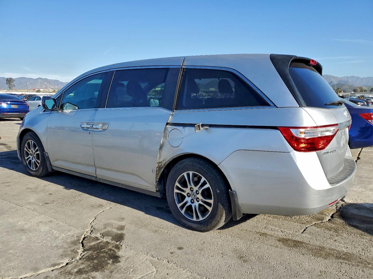 Lot #3302891891 2011 HONDA ODYSSEY EX