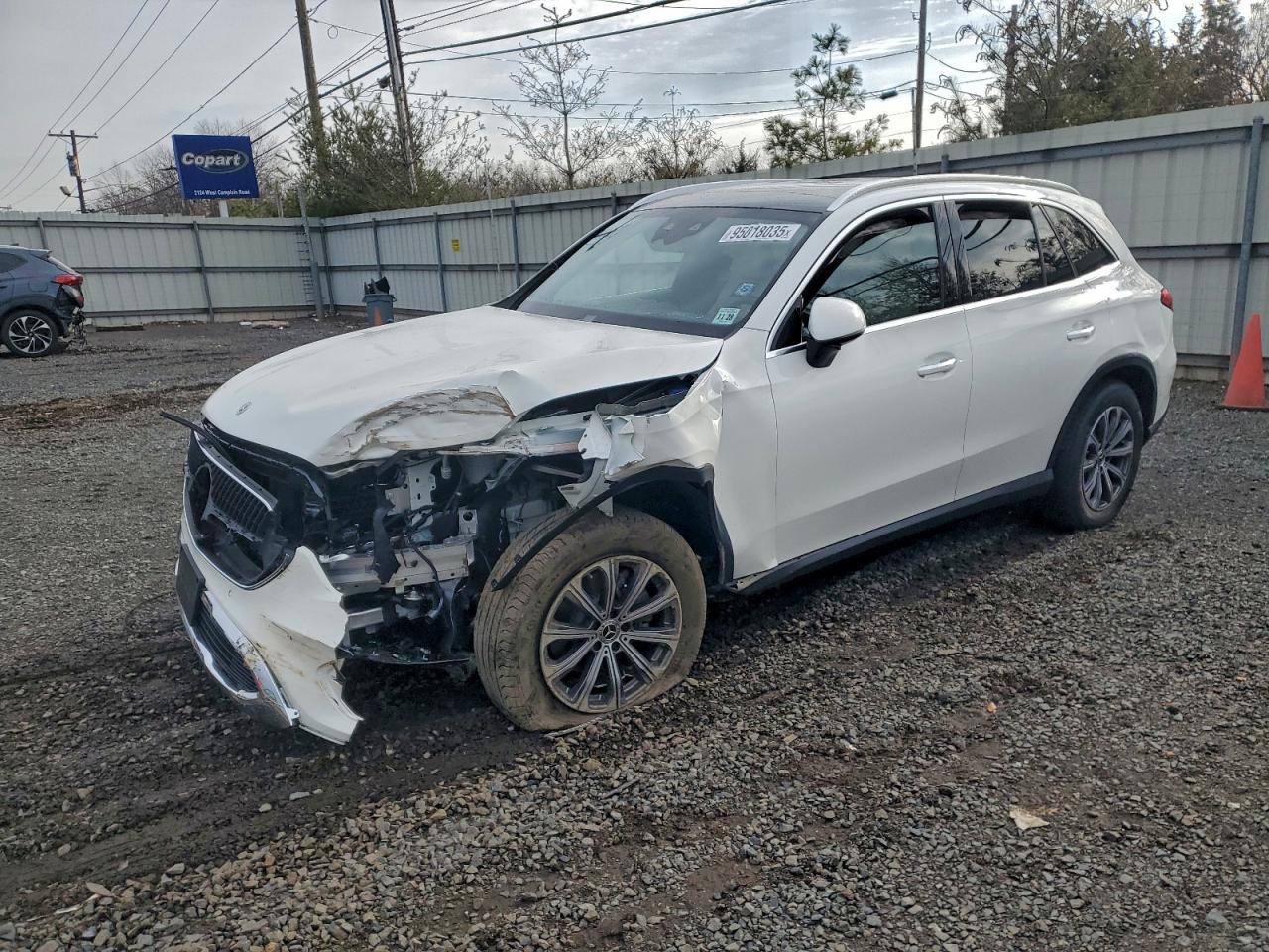 MERCEDES-BENZ GLC-CLASS 300 4MATIC