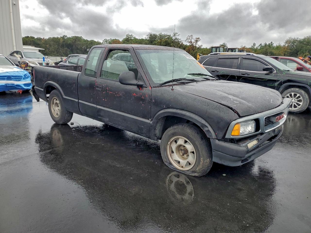 Lot #3305396323 1995 GMC SONOMA