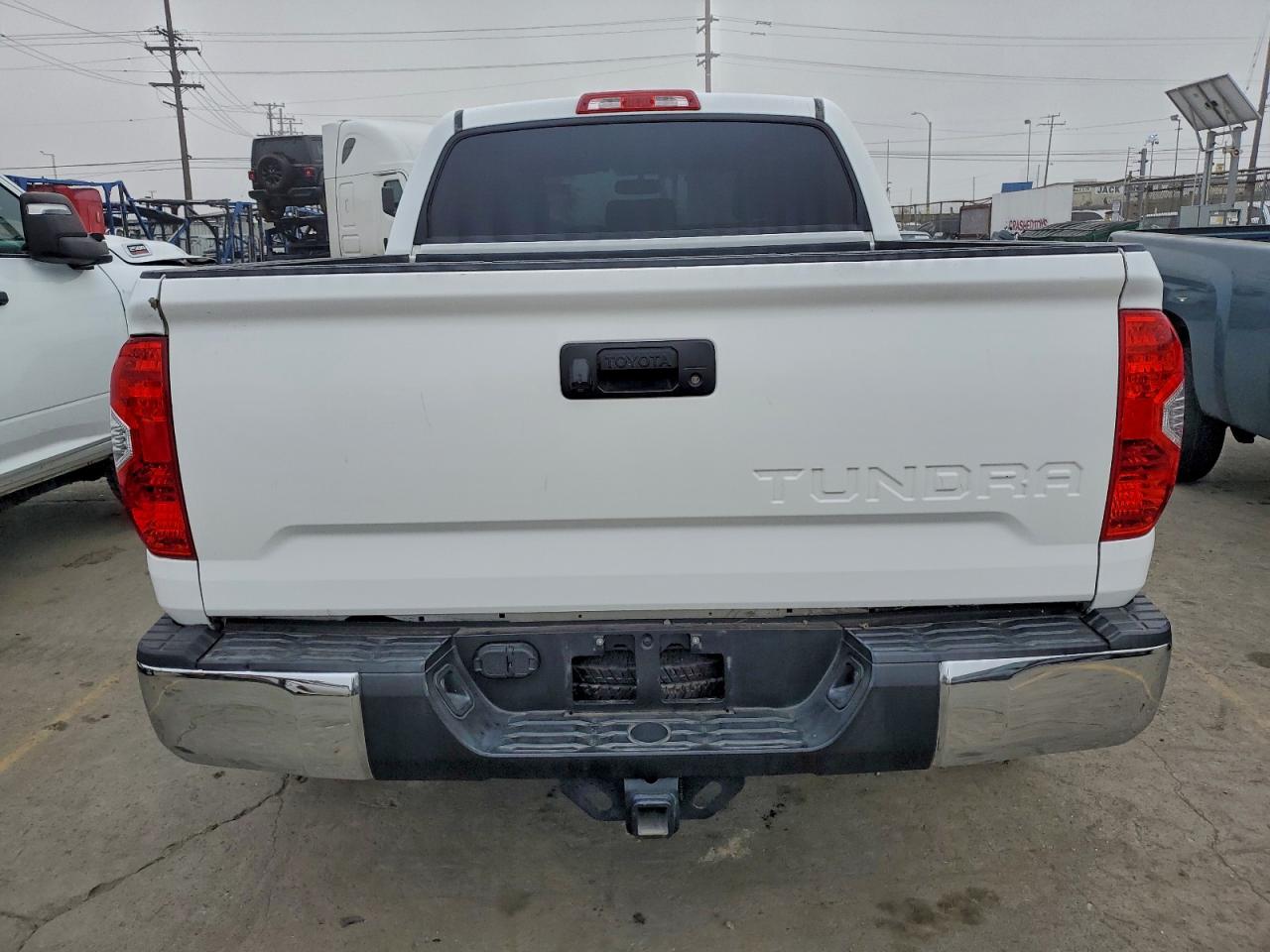 Lot #3315712363 2014 TOYOTA TUNDRA CRE