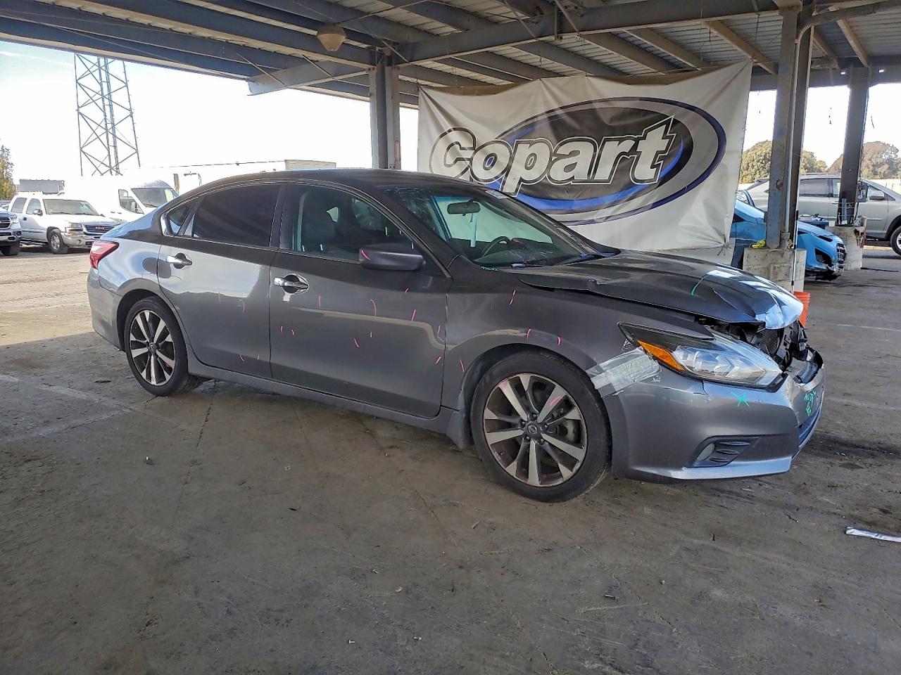 Lot #3317025070 2016 NISSAN ALTIMA 2.5