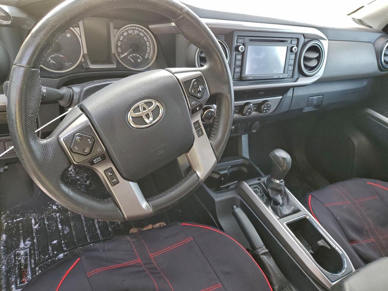 TOYOTA TACOMA ACCESS CAB