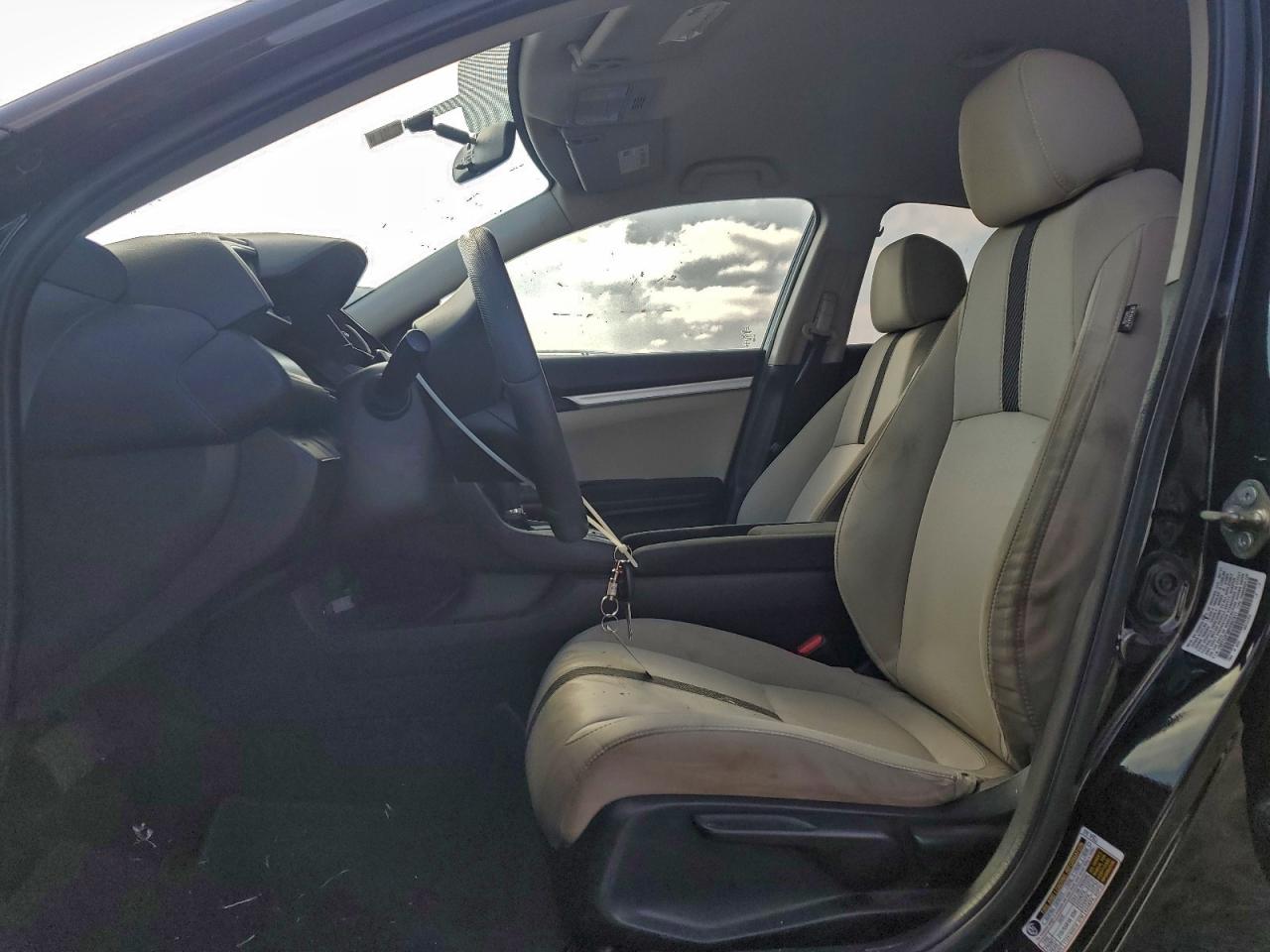 Lot #3318022384 2017 HONDA CIVIC LX